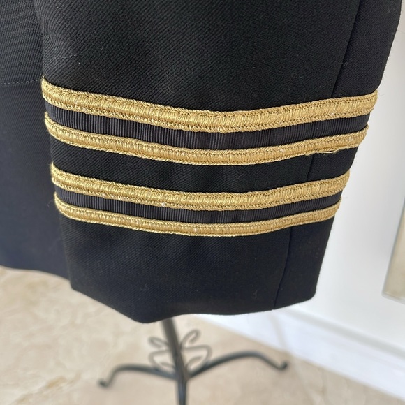 SMYTHE CONVERTIBLE BLAZER WITH GOLD EPAULETTES - Picture 4 of 10